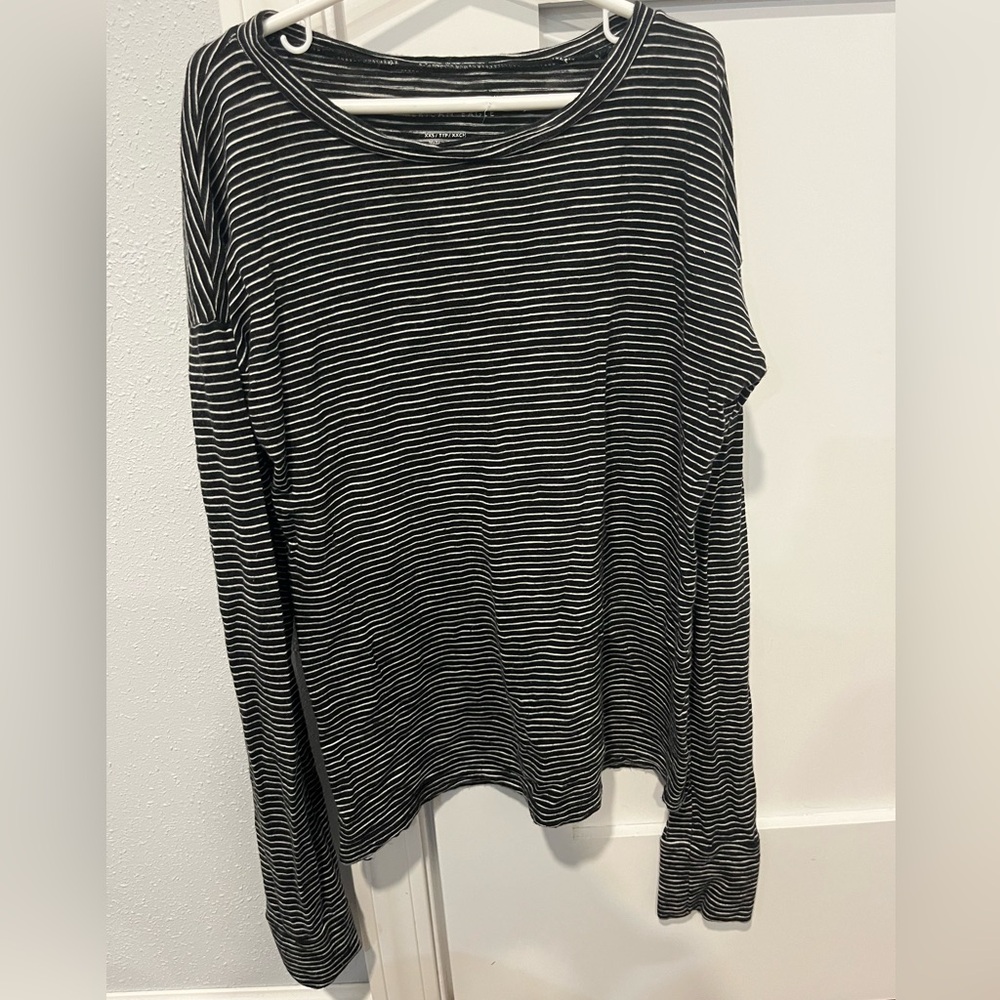 Black & White Striped American Eagle Long Sleeve Shirt